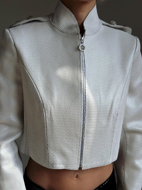 Kurtka White Icon